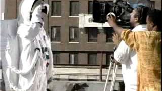 COMMON &quot;Driving Me Wild&quot;