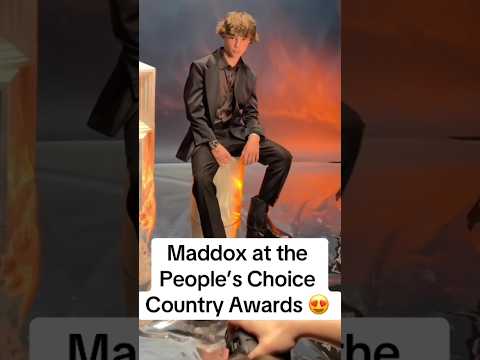 All dressed up!! 😎