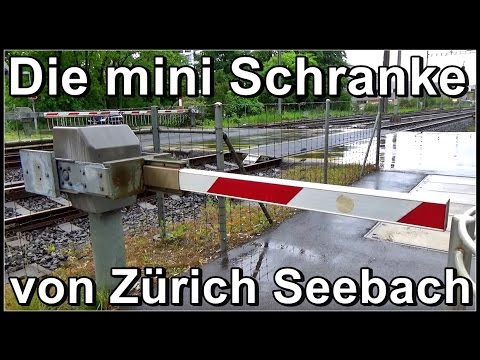 Die mini Schranke von Zürich Seebach / Small railway barrier in Switzerland