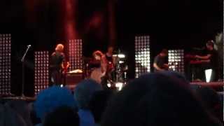 Magnus Uggla - Dansar aldrig nykter (live @ Fiskartorget, Västerås 30.06.2012)