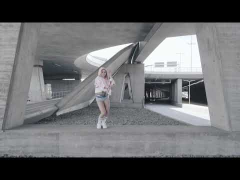 Give me that  LISA AJAX