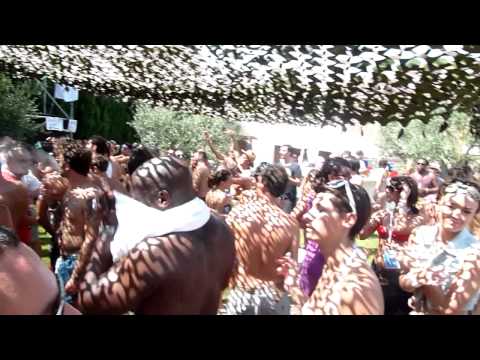 IPM Rome July 2011 Pool Party - Sarah Favouritizm.MTS