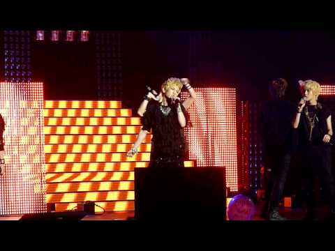 111126 SHINee- Ring Ding Dong @ MGM kpop Masters