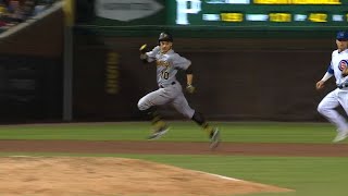 Craziest triple ever Bryan Reynolds legs out blooper for 3 bases somehow for Pirates!!
