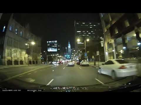 11-14-17 PA 611 Broad St Philadelphia Forward Car Blows Red Light - Beeps  - Almost Side Swiped