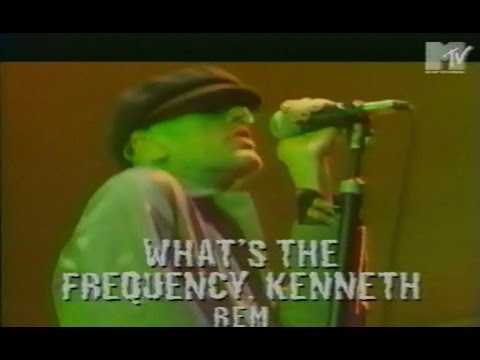 R.E.M. - 1995 Michael Stipe interview/What's the Frequency, Kenneth (Roskilde Festival 95)