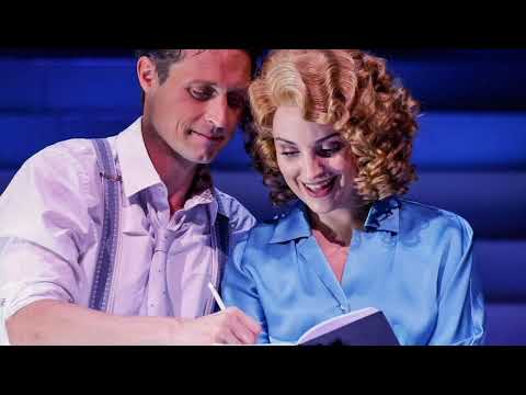 Lukas Perman & Dorina Garuci - Viel Zu Sehr (Sunset Boulevard) [Audio]