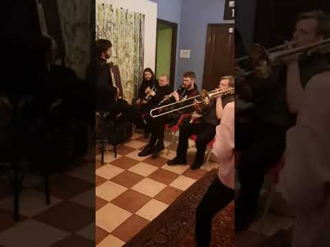 Rakija Klezmer Orkestar. Vilnus. Один вечер в Hostel Jamajka