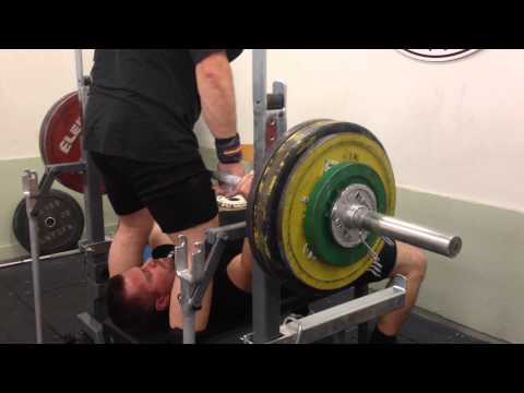 Klas Finta 152,5 kg bänkpress