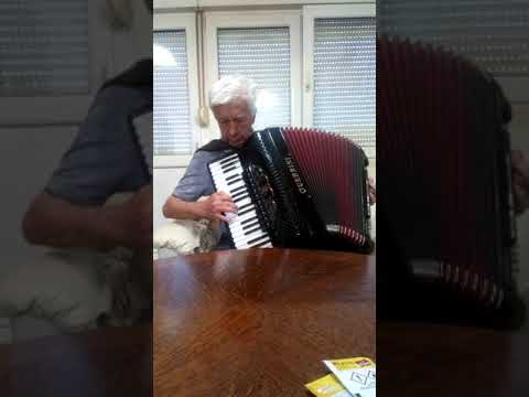 Pero Trivković-Razigrana Šumadija,uživo !!!