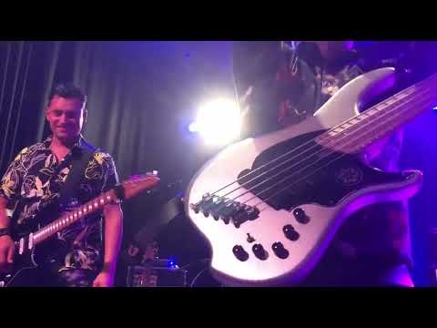 Time Bandits, Hilversum, Netherlands. 11-02-2023, Purple Rain, Endless Road.