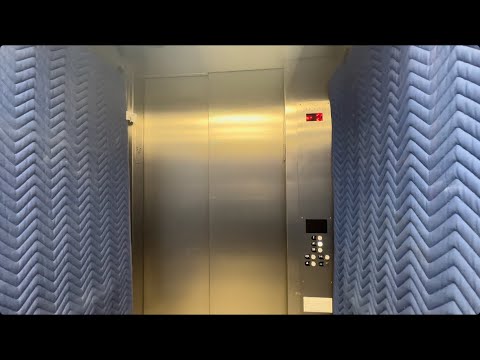 MEI Service Elevator at Fashion Island in Newport Beach, CA