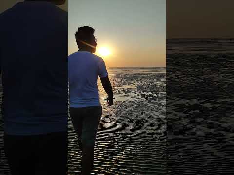 I asked for healing,the beach gave me exfoliation.#indianinfluencer #comedy #beach #funny