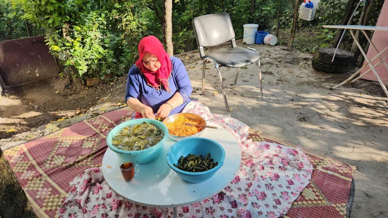 🔥 OĞLUMUN AĞZINI BURNUNU KAPATAN O LEZZET! 🌿 KÖYDE KOMŞUYLA EL BİRLİĞİYLE YAPRAK SARMASI!