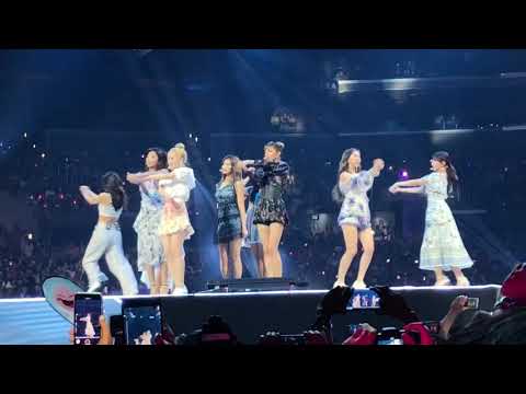 KCON LA 2018 | Twice - What is Love?