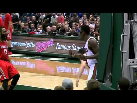 Kostas Papanikolaou Drops the Hammer on Larry Sanders