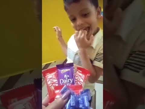 Chocolate kon kon khayega🍫🍫# cute baby 😍😋💖#ytshort