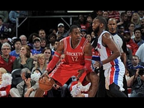 Dwight Howard DOMINATES in Detroit