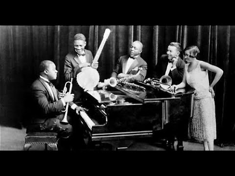 Louis Armstrong and his Hot Fives: Muskrat Ramble (1926)