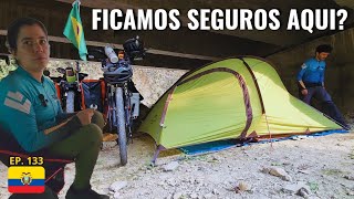 DORMIMOS EMBAIXO da PONTE. CAMPING SELVAGEM | Viagem de bicicleta, América do Sul