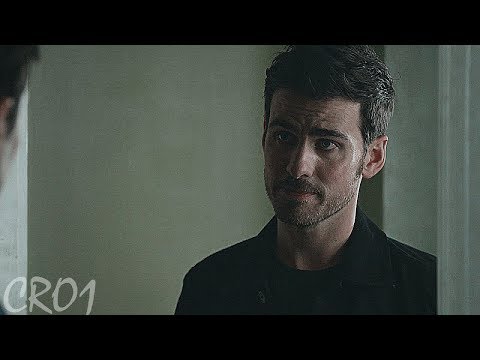 OUAT 7X02 - Henry & Rogers talk in the appartment