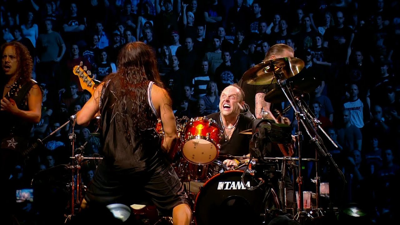 Metallica - Master of Puppets (Live) [Quebec Magnetic] - YouTube