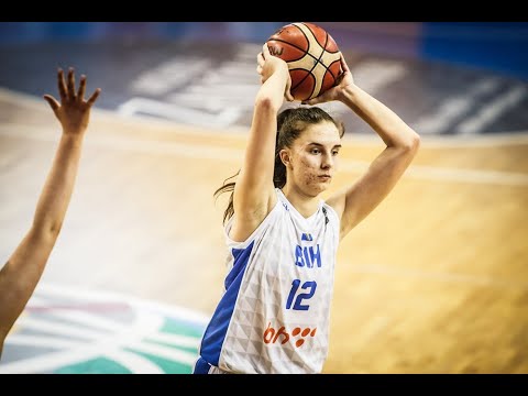 Sara Heljic #12, Vasas Akadémia   Sopron Basket 73 79,  09 12 2018   13 pts, 11 reb, 2 ast