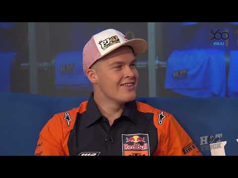 Hattrick s01e05 - Pauls Jonass ar ģimeni (2017-09-27)