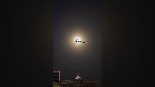 Download lagu Moon wishes you a Merry Christmas 🎄 #moon #merrychristmas #shorts #santa mp3