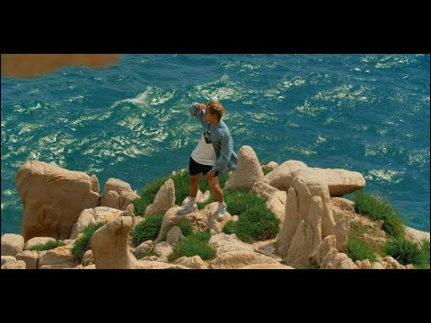 Gill - THÂN MẬT ft. Uyennhi & Kewtiie | OFFICIAL MUSIC VIDEO