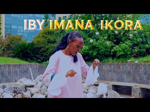 Iby'Imana Ikora Biradutangaza - 45 mu Agakiza | Indirimbo yo  Guhimbaza Imana 🎶🙏 - Hyaspie