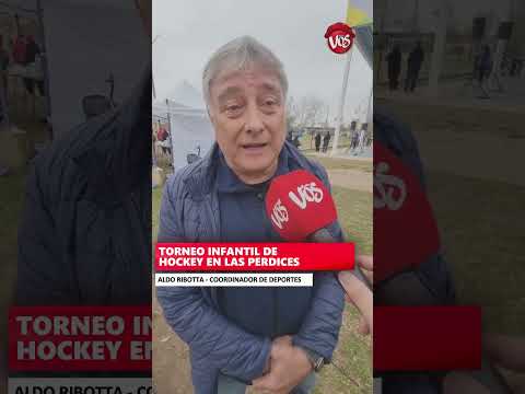 LAS PERDICES: Más de 120 jugadoras participaron del 4° Encuentro de Hockey Infantil.