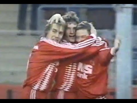 【Mols,Bruggink,Bosvelt,Makaay】Twente Enschede FC 1‐0 Vitesse Arnhem（ED   Dec 3, 1995 ）