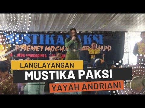 Midua Cinta / Langlayangan Cover Yayah Andriani (LIVE SHOW Jln Jangilus Pangandaran)