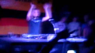 Alex Megane Live 29 08 2009 le crash France