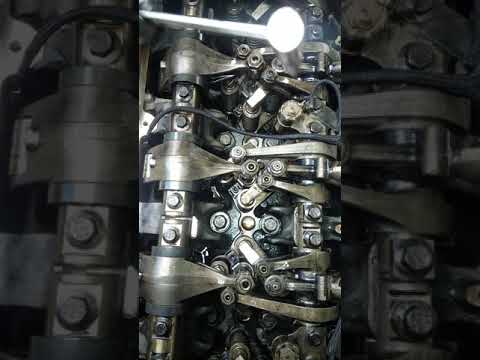 Cummins isx overhead valve adjustment pt 1