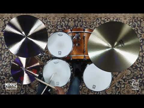 Paiste 14" 2002 Medium Hi-Hats - 816/986g (1063714-1052322E)