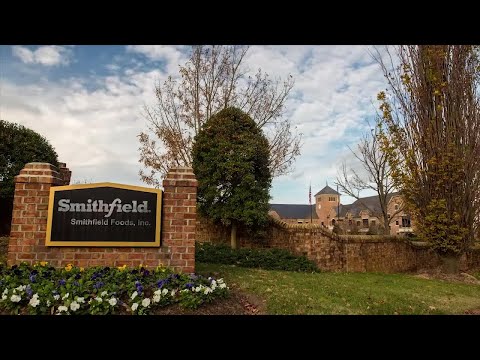Smithfield Foods runs its $14 billion pork business using a hybrid cloud