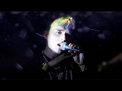 Waterparks - Snow Globe (Official Music Video)