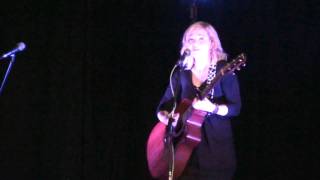 Anneke van Giersbergen - Hey Okay! (Agua De Annique)