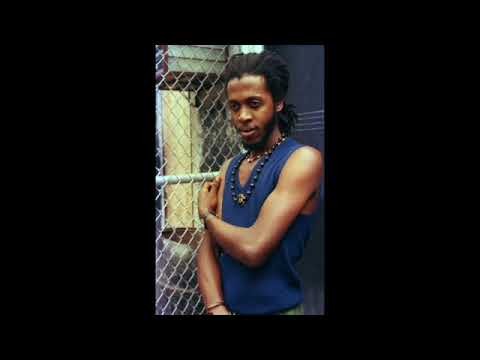 Ini Kamoze live at Sunsplash UK (June 29, 1985)