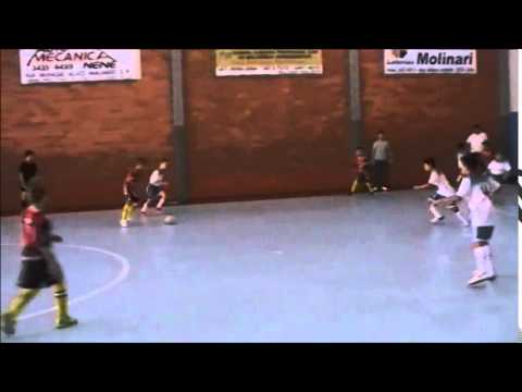 2014 04 27 Golaço do Rick em Copa Kids Jlle