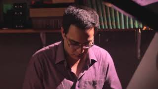 Fernando Carrera plays Clair de Lune by Debussy