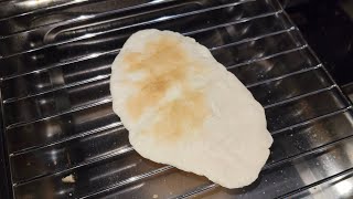 ①本日の無添加ごはん。うどんを作ったらナンになった。皇暦2686年5月14日撮影。