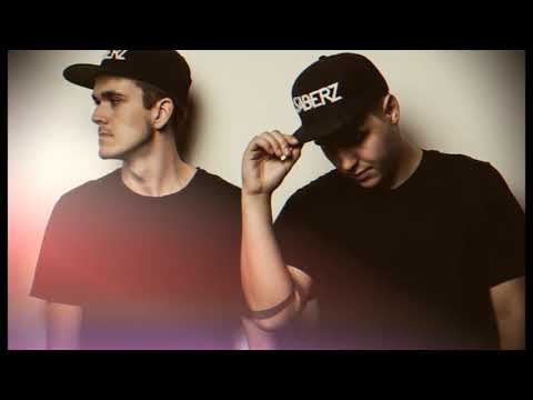 Sandro Silva & SaberZ - Russian Roulette [RAVE CULTURE]