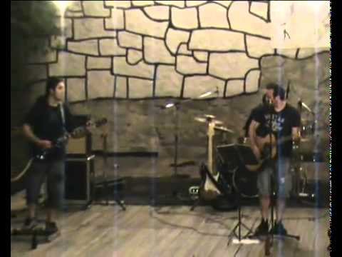 Hugo Rodrigues  & Os INDISCRETOS .flv