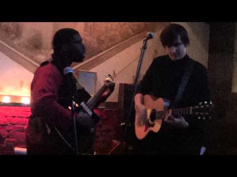Guitaro 5000 & Aaron Short - Down Under & No Woman No Cry @ Croton Reservoir Tavern 1-26-13
