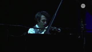 Tigran Hamasyan - Road Song (Yerevan - 2014)
