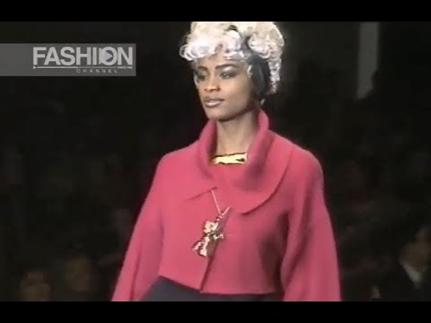 KARL LAGERFELD Fall 1991/1992 Paris - Fashion Channel