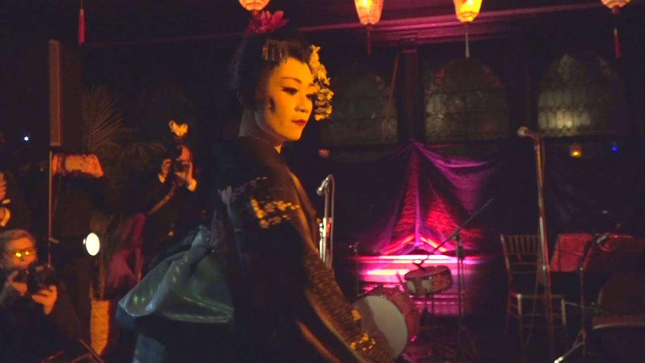 Performing Arts - Masae Satouchi thumbnail